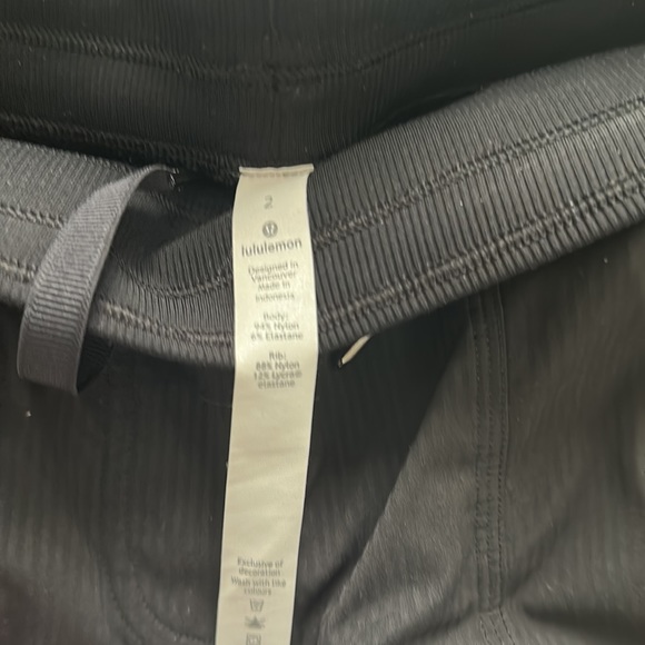 Lululemon Studio Jogger Pants - Straight Cut Unlined Size 2 Like New - Picture 2 of 6